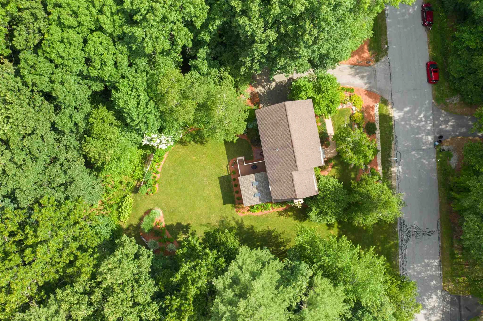 5 Crestwood Court Amherst NH 03031