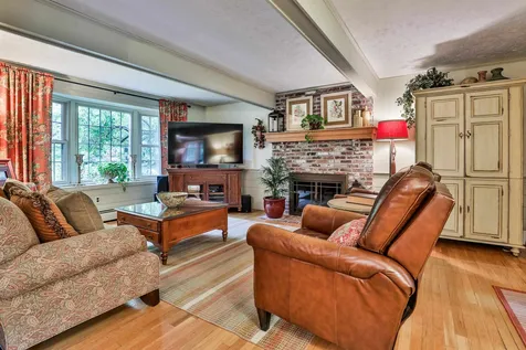 5 Crestwood Court Amherst NH 03031