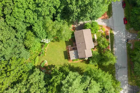 5 Crestwood Court Amherst NH 03031