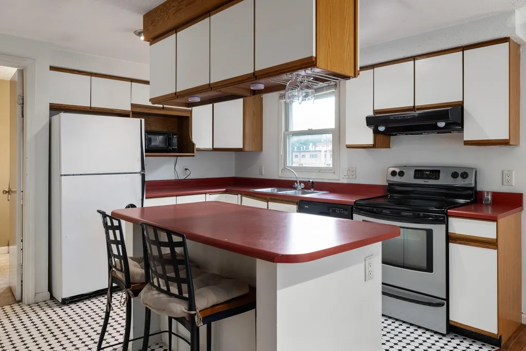 120 Cottage Street Portsmouth NH 03801