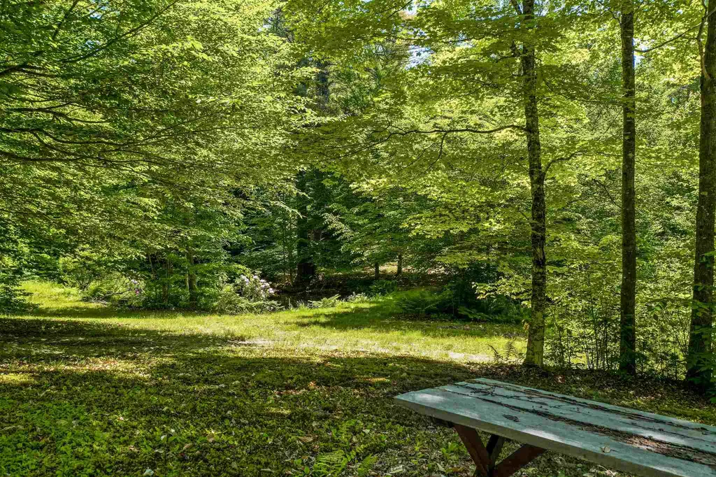 30 Hermit Woods Road Meredith NH 03253