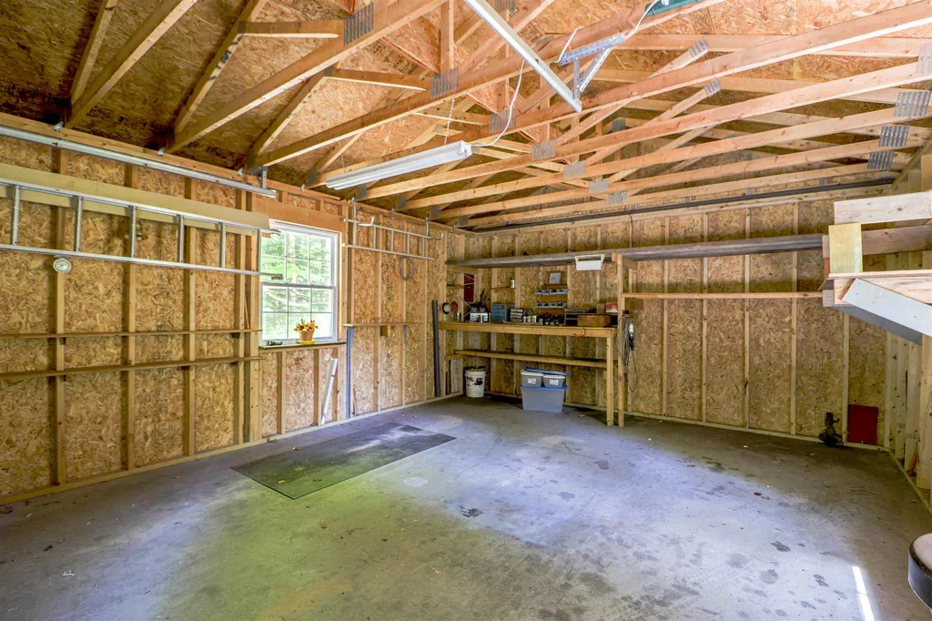 30 Hermit Woods Road Meredith NH 03253