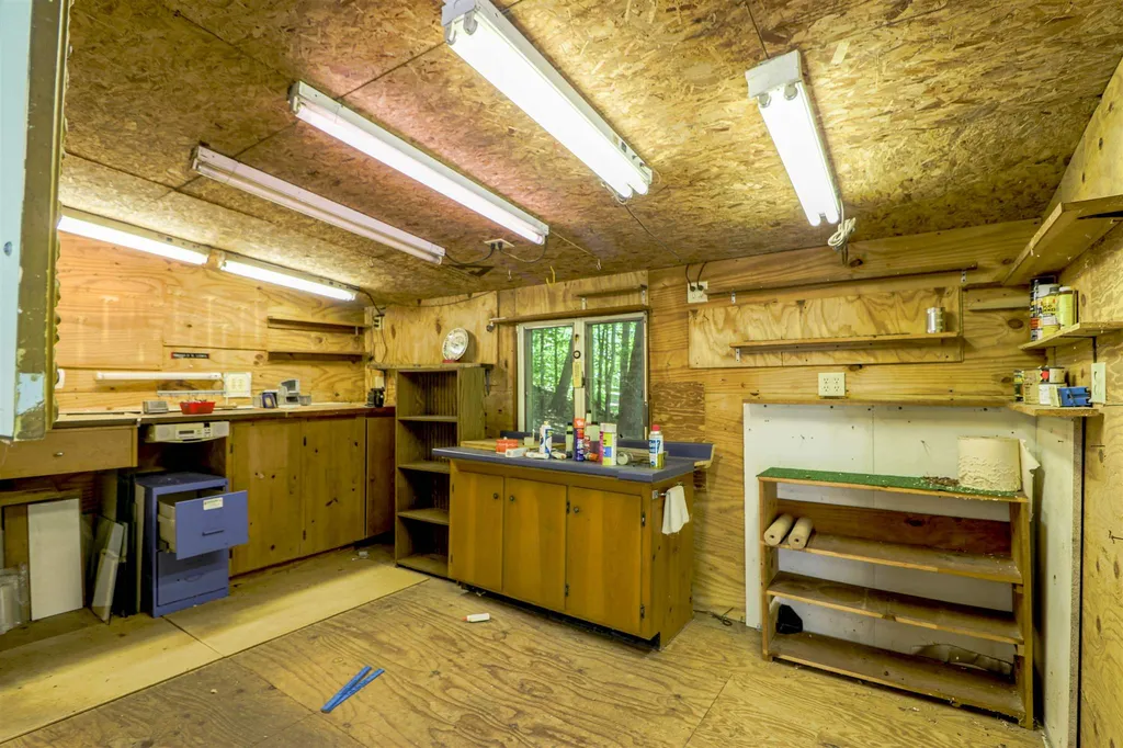 30 Hermit Woods Road Meredith NH 03253