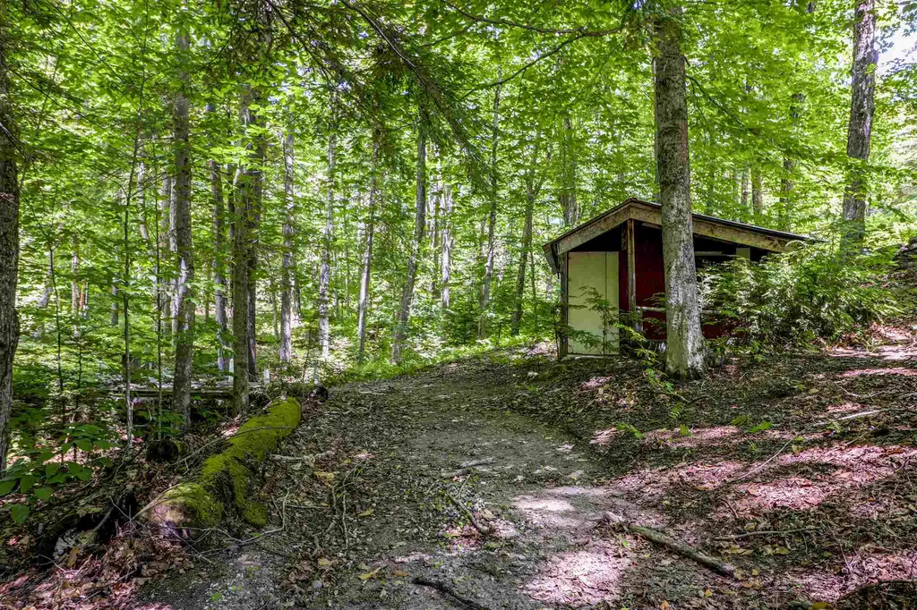 30 Hermit Woods Road Meredith NH 03253