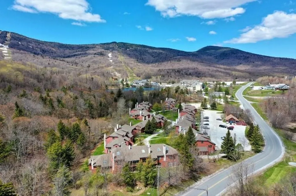 524 East Mountain Road Killington VT 05751