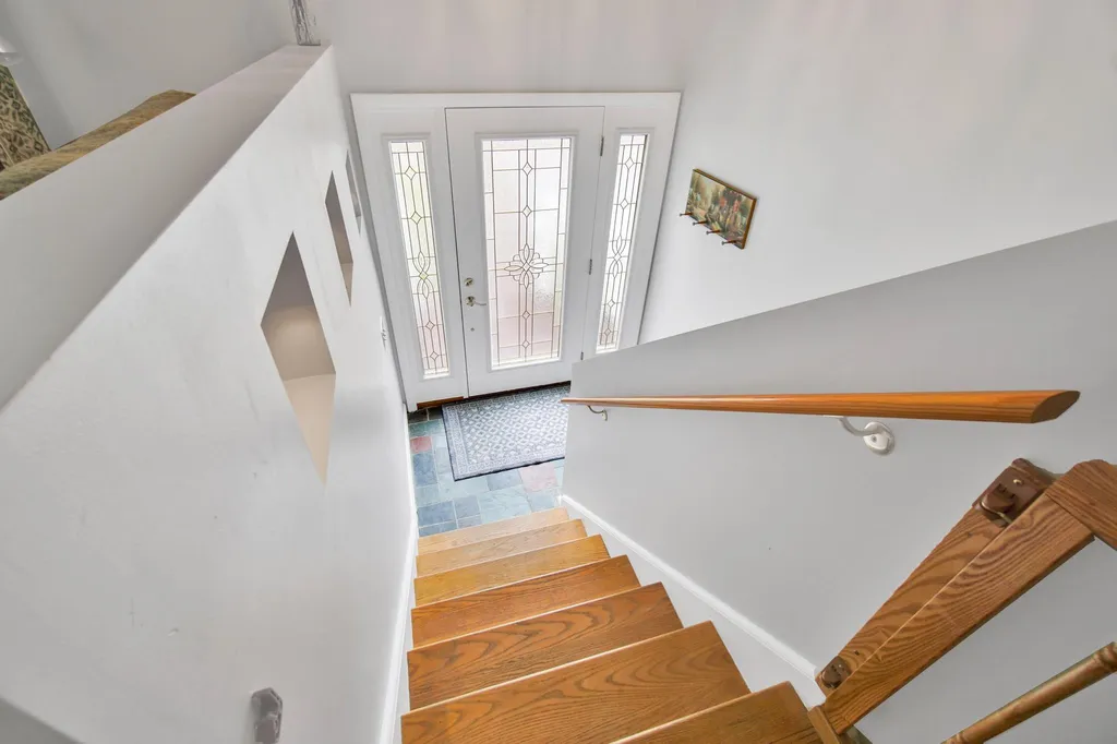 14 Imperial Drive South Burlington VT 05403