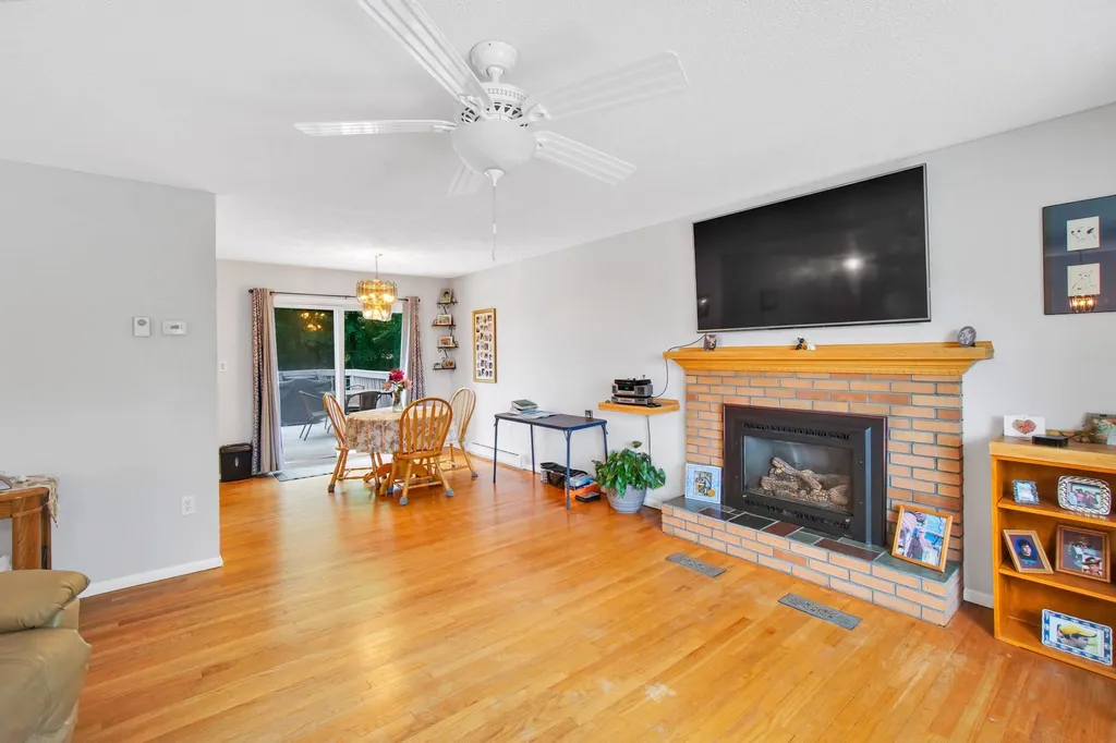 14 Imperial Drive South Burlington VT 05403