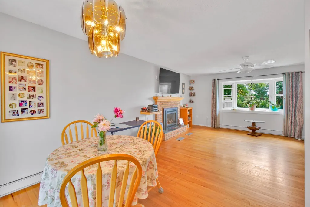 14 Imperial Drive South Burlington VT 05403