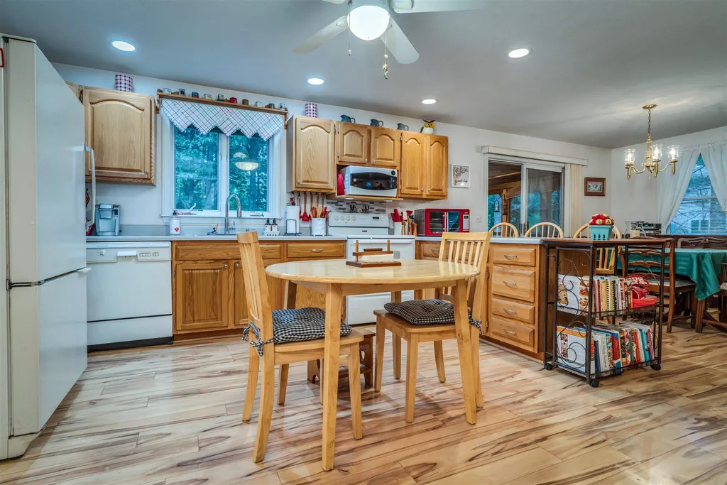 2 Deer Crossing Seabrook NH 03874