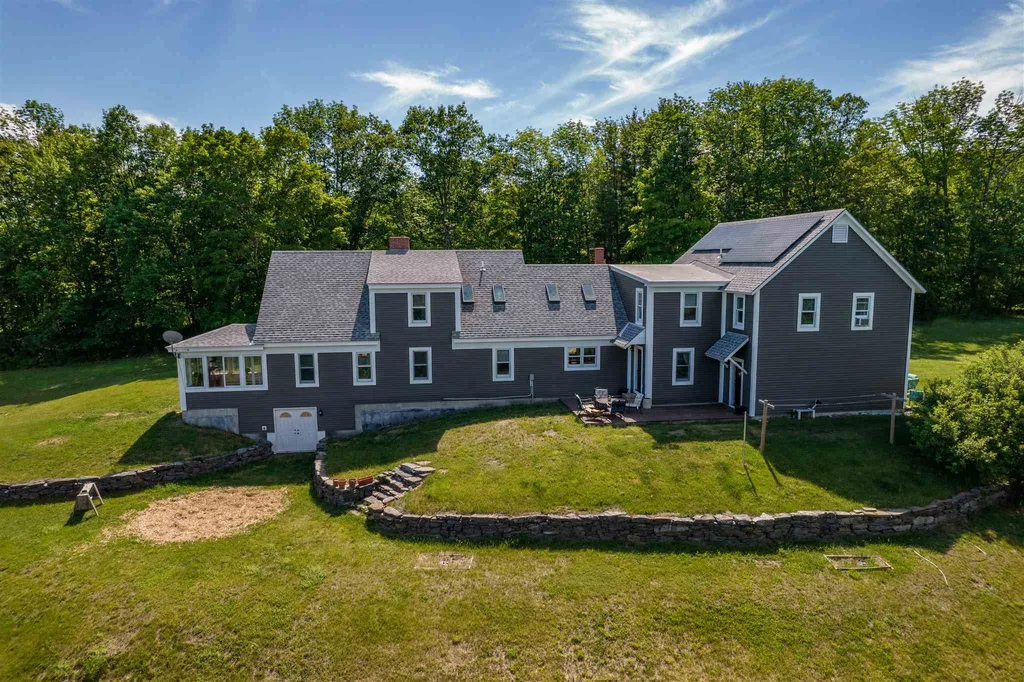 3830 South Road Bradford VT 05033