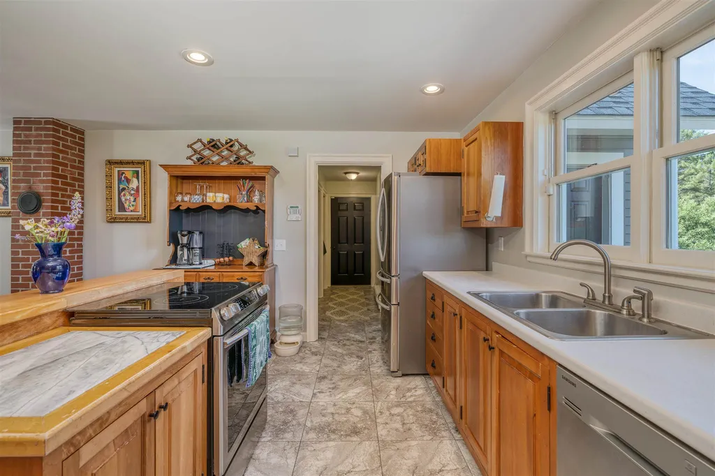 3830 South Road Bradford VT 05033