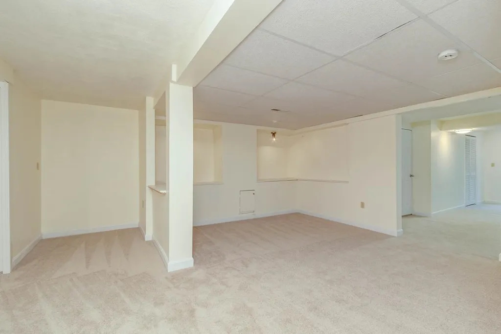 89 Ledgewood Hills Drive Nashua NH 03062