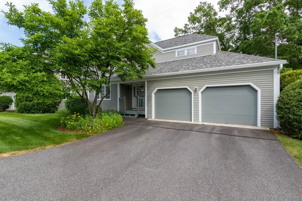 89 Ledgewood Hills Drive Nashua NH 03062