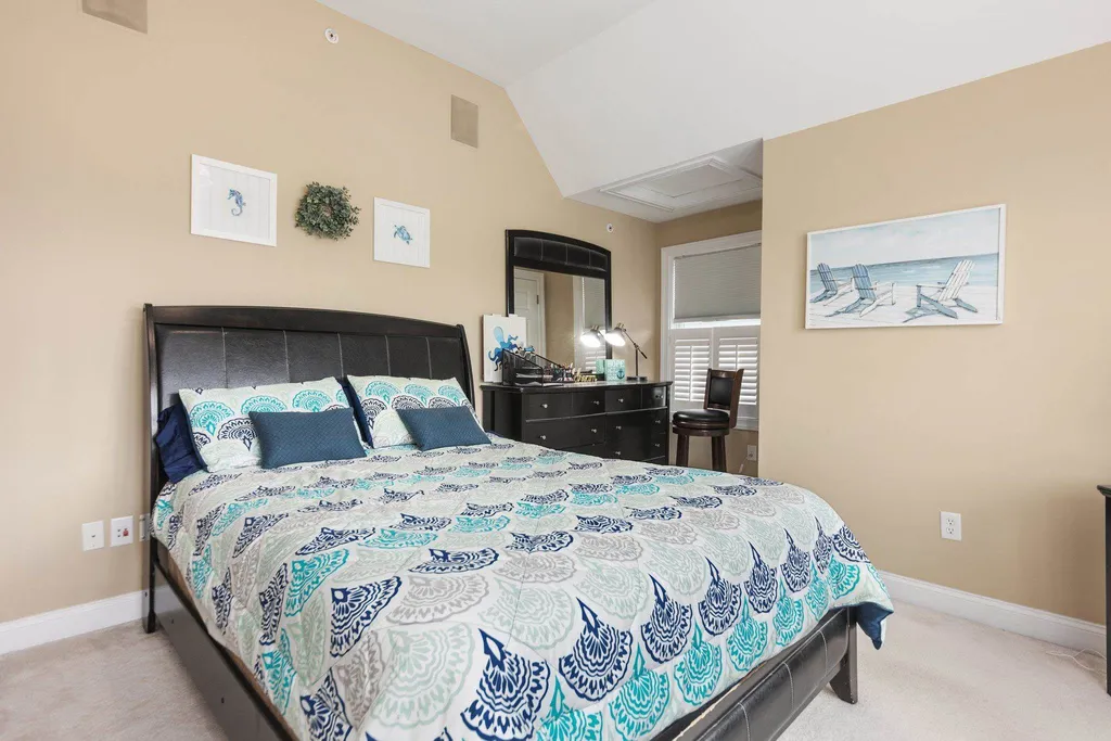 25 Duston Avenue Hampton NH 03842