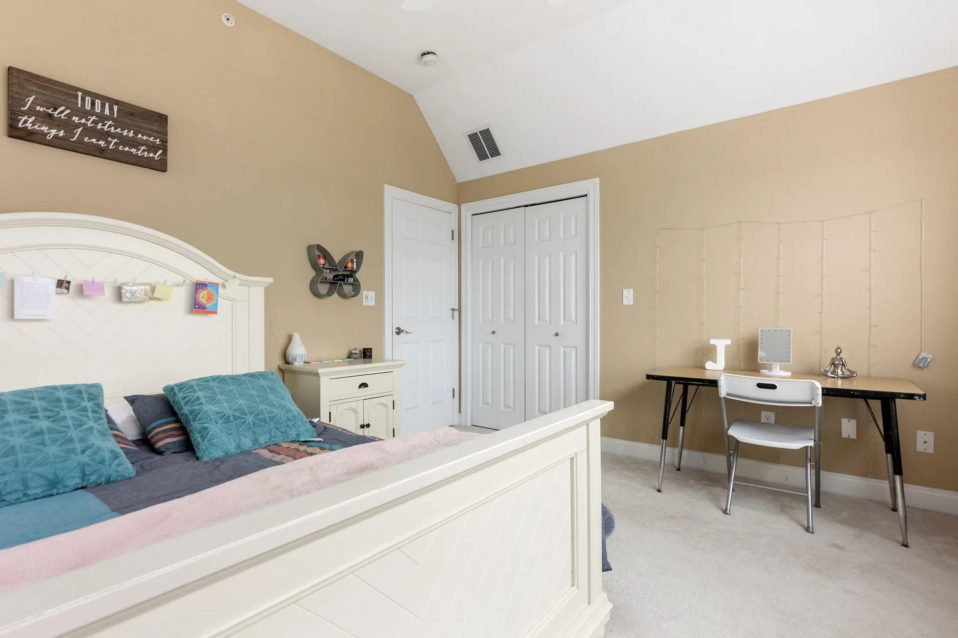 25 Duston Avenue Hampton NH 03842