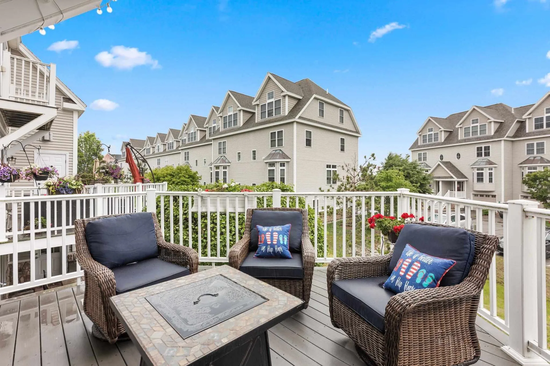25 Duston Avenue Hampton NH 03842