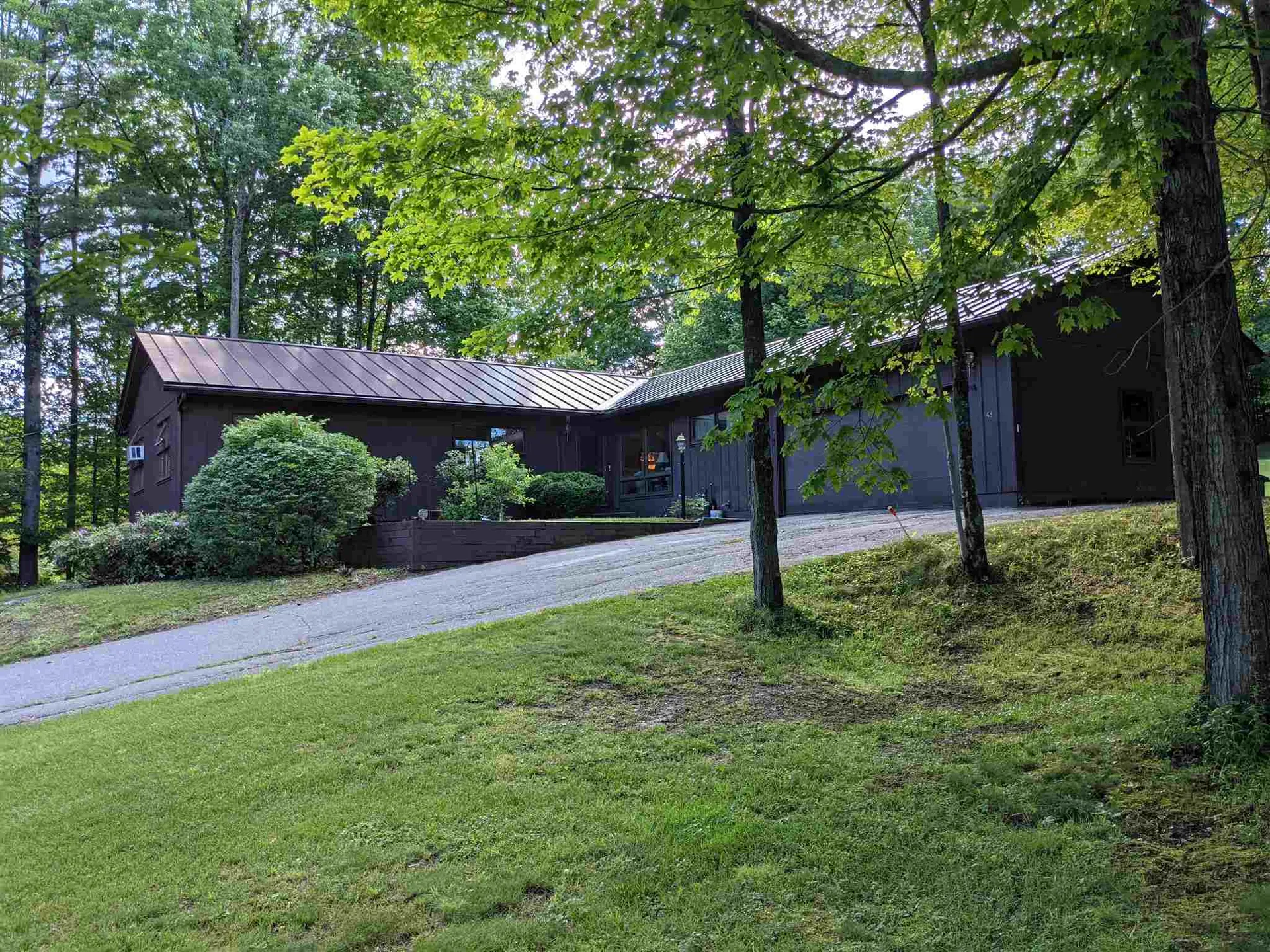 48 Ledgewood Road Claremont NH 03743
