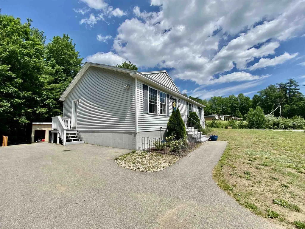 144 Knox Lane Berwick ME 03901
