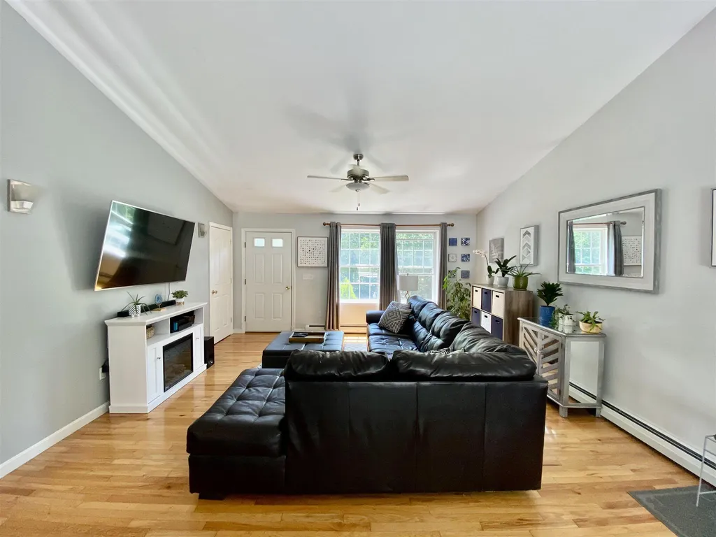 144 Knox Lane Berwick ME 03901