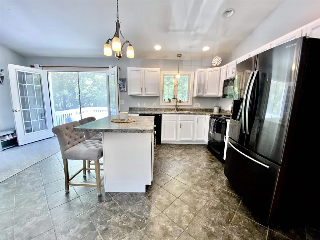 144 Knox Lane Berwick ME 03901