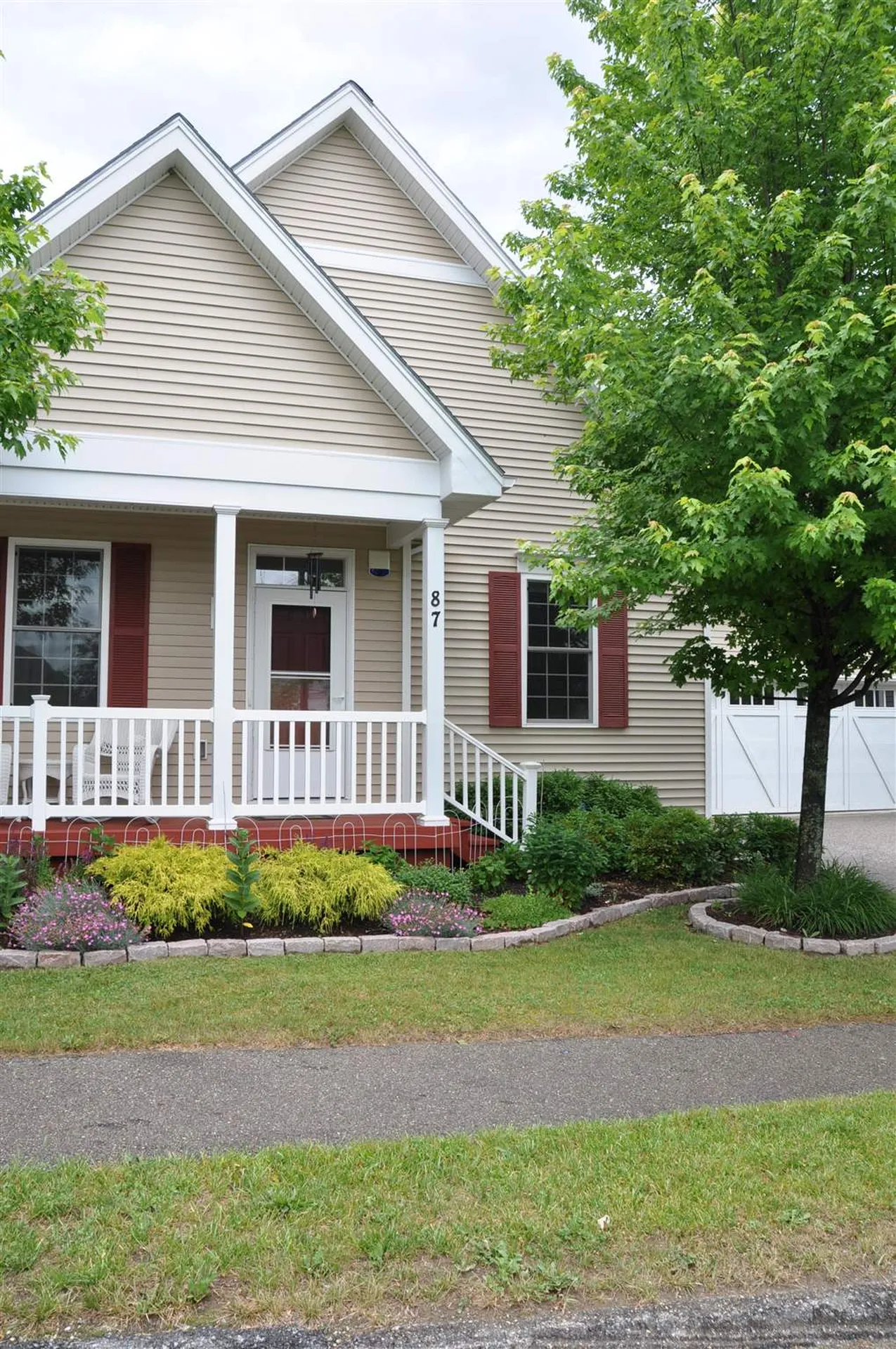 87 Cottage Lane Middlebury VT 05753