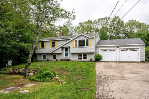 13 San Antonio Drive Fremont NH 03044