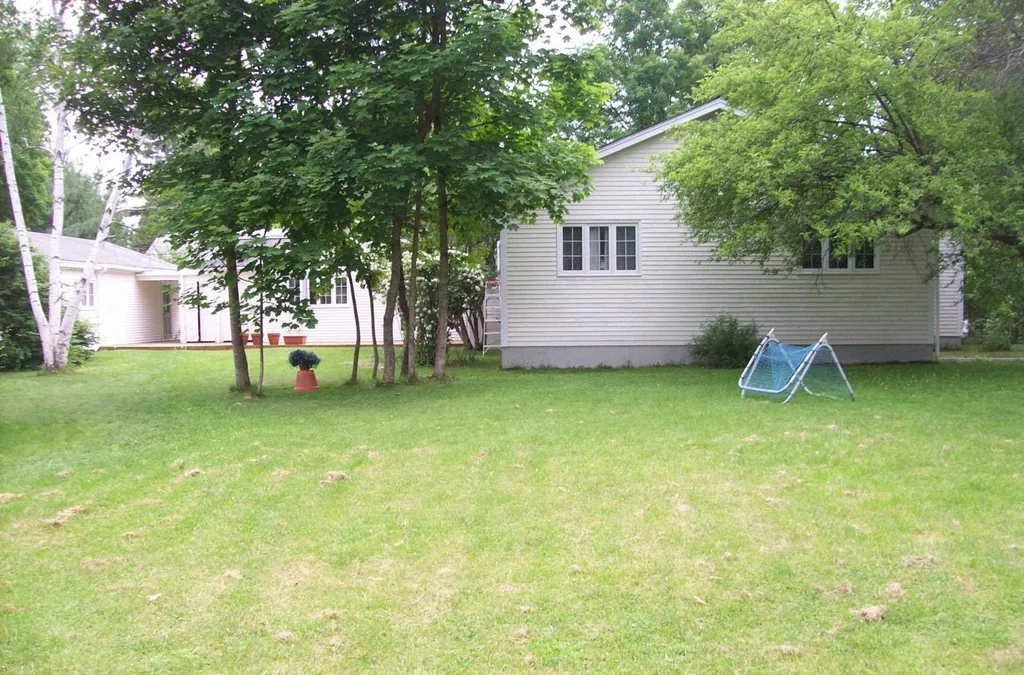 11 Ledyard Lane Hanover NH 03755