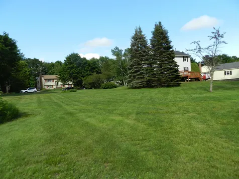 65 Toftree Lane Dover NH 03820