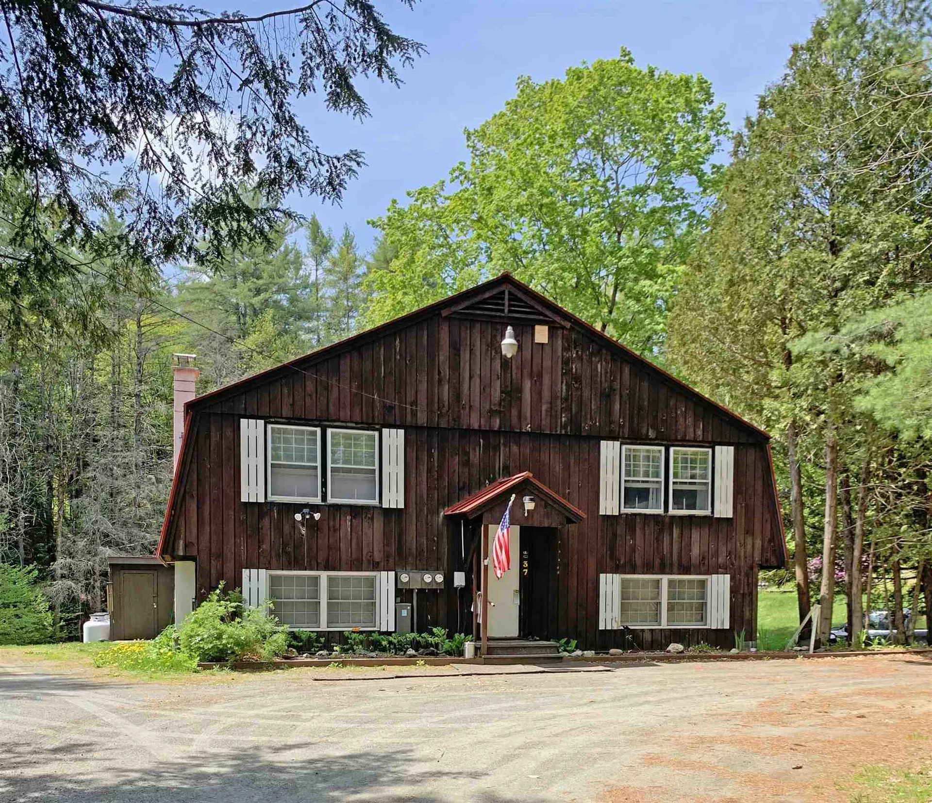37 Bob White Lane Norwich VT 05055
