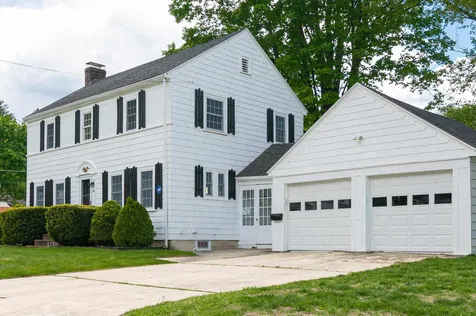 29 Fifield Street Nashua NH 03060-2528