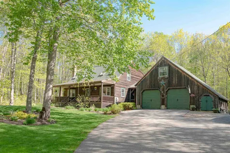 3 Hillview Drive Chichester NH 03258