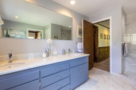 136 Old Sawmill Road Londonderry VT 05148