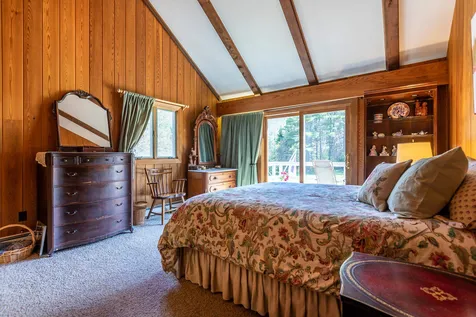 136 Old Sawmill Road Londonderry VT 05148