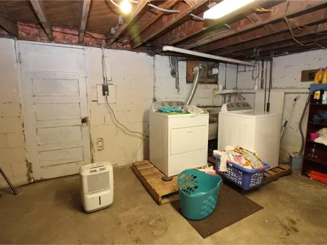 692 North Avenue Burlington VT 05408