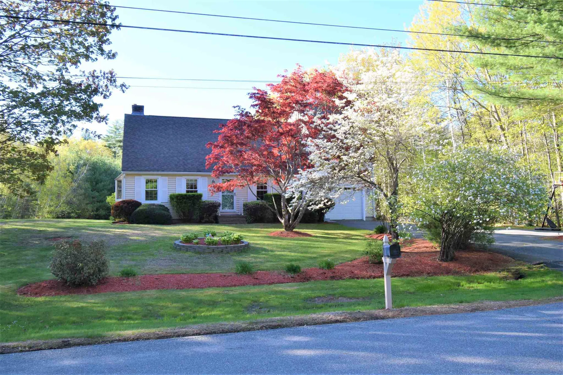 13 Windsong Drive Kingston NH 03848