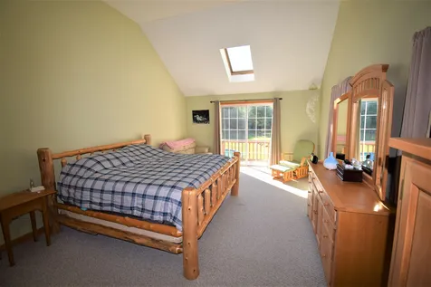 13 Windsong Drive Kingston NH 03848