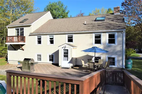 13 Windsong Drive Kingston NH 03848