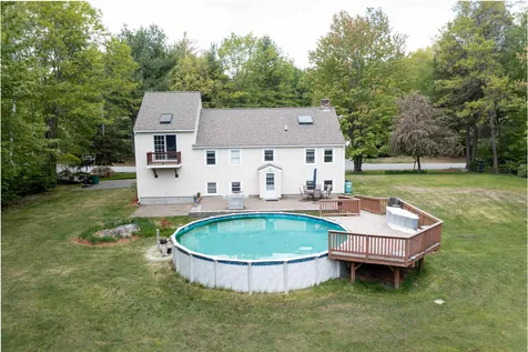 13 Windsong Drive Kingston NH 03848