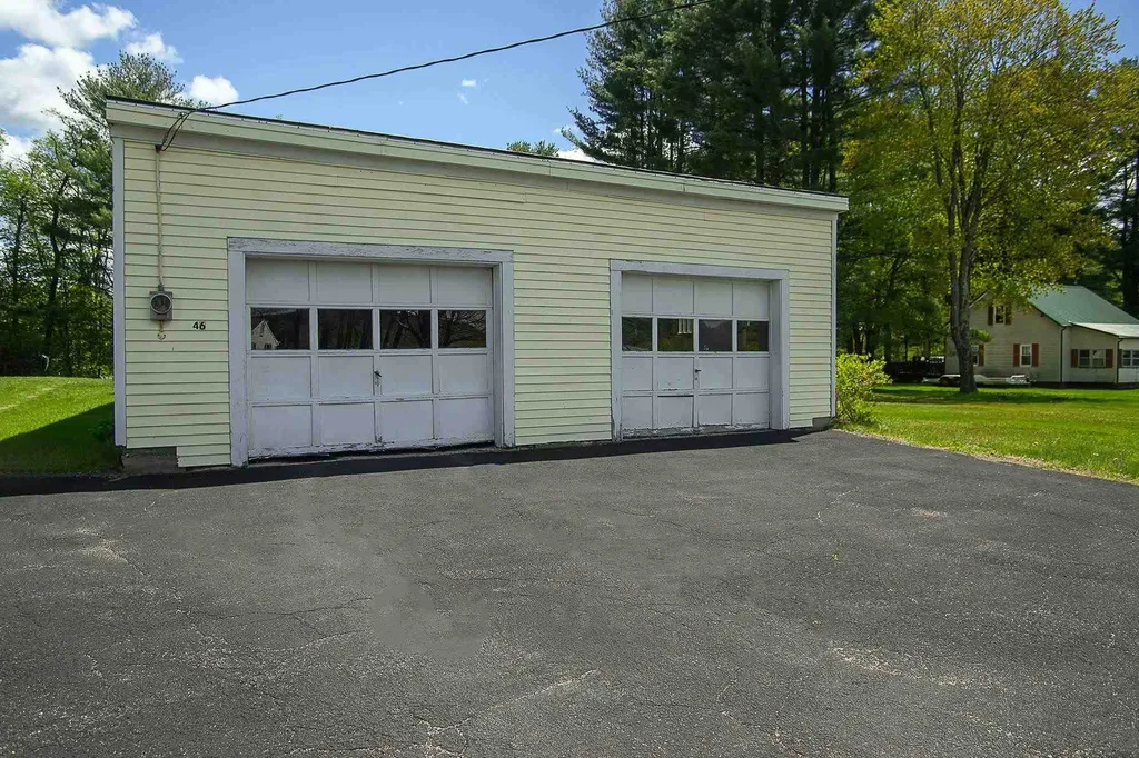 46 Charles Drive Hinsdale NH 03451