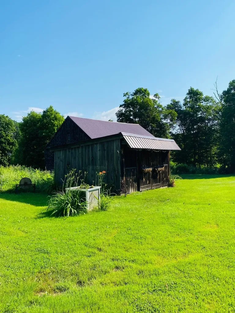 415 Lower Bay Road Sanbornton NH 03269