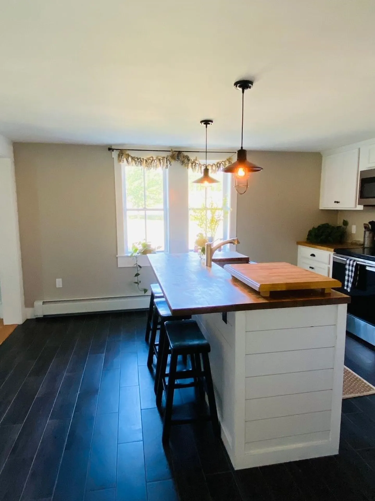 415 Lower Bay Road Sanbornton NH 03269