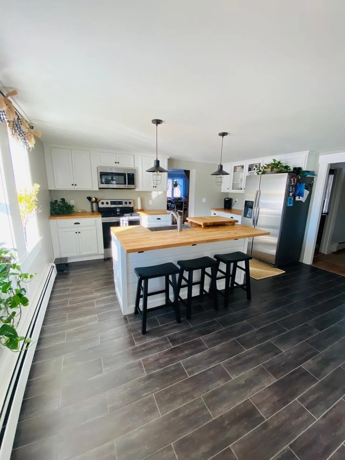 415 Lower Bay Road Sanbornton NH 03269