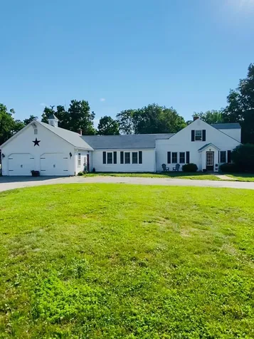 415 Lower Bay Road Sanbornton NH 03269
