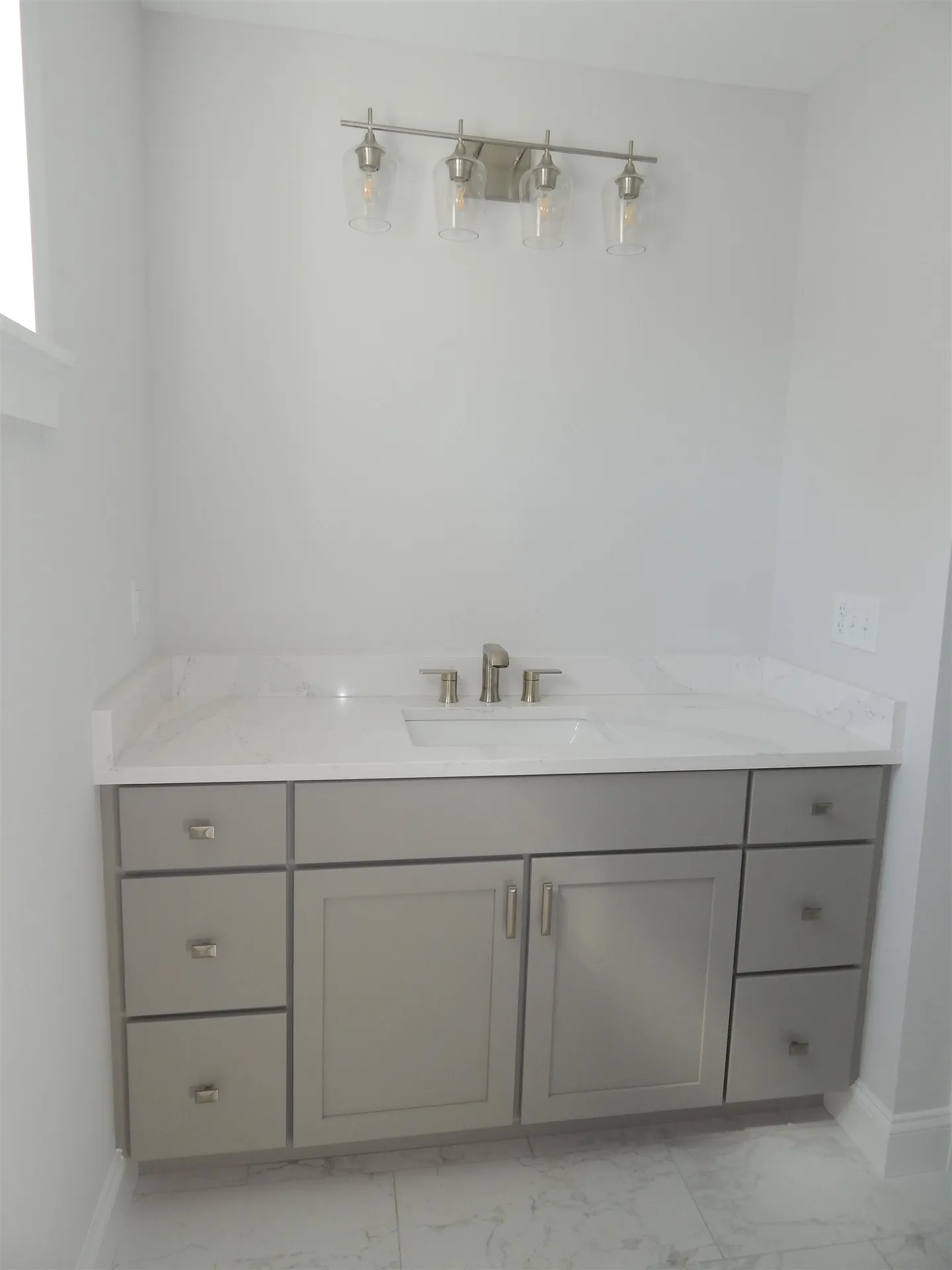 3 Rose Fountain Lane Hampton NH 03842
