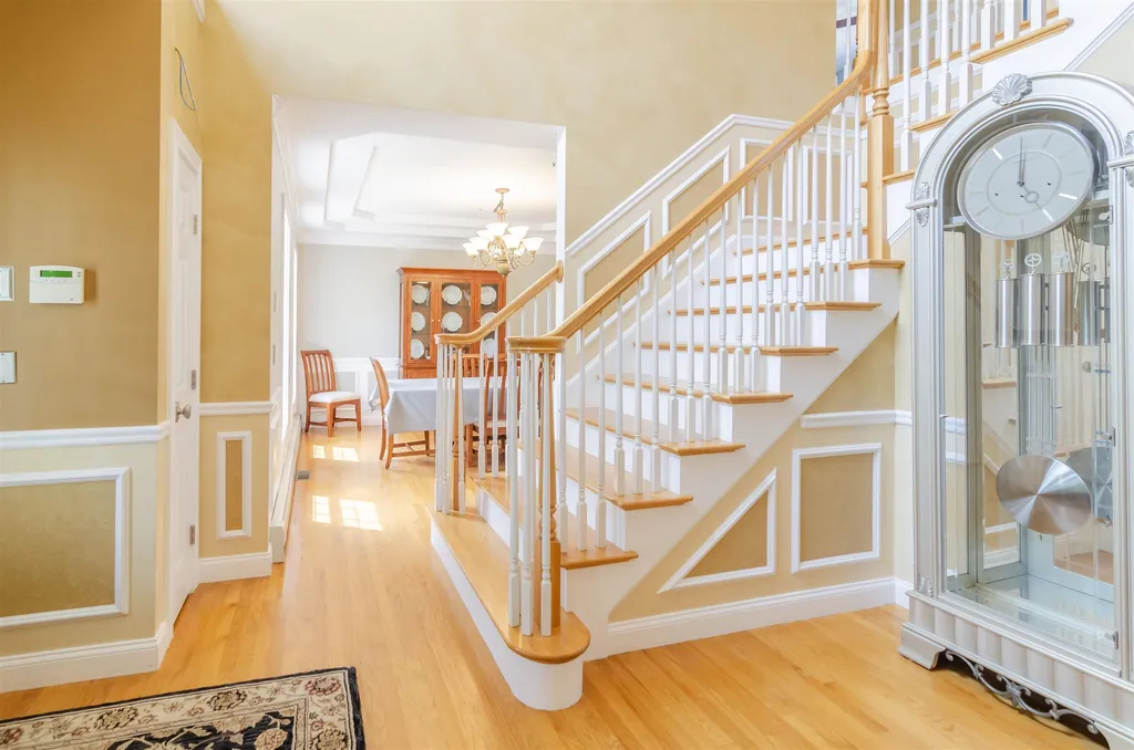 232 Patriot Drive Pelham NH 03076