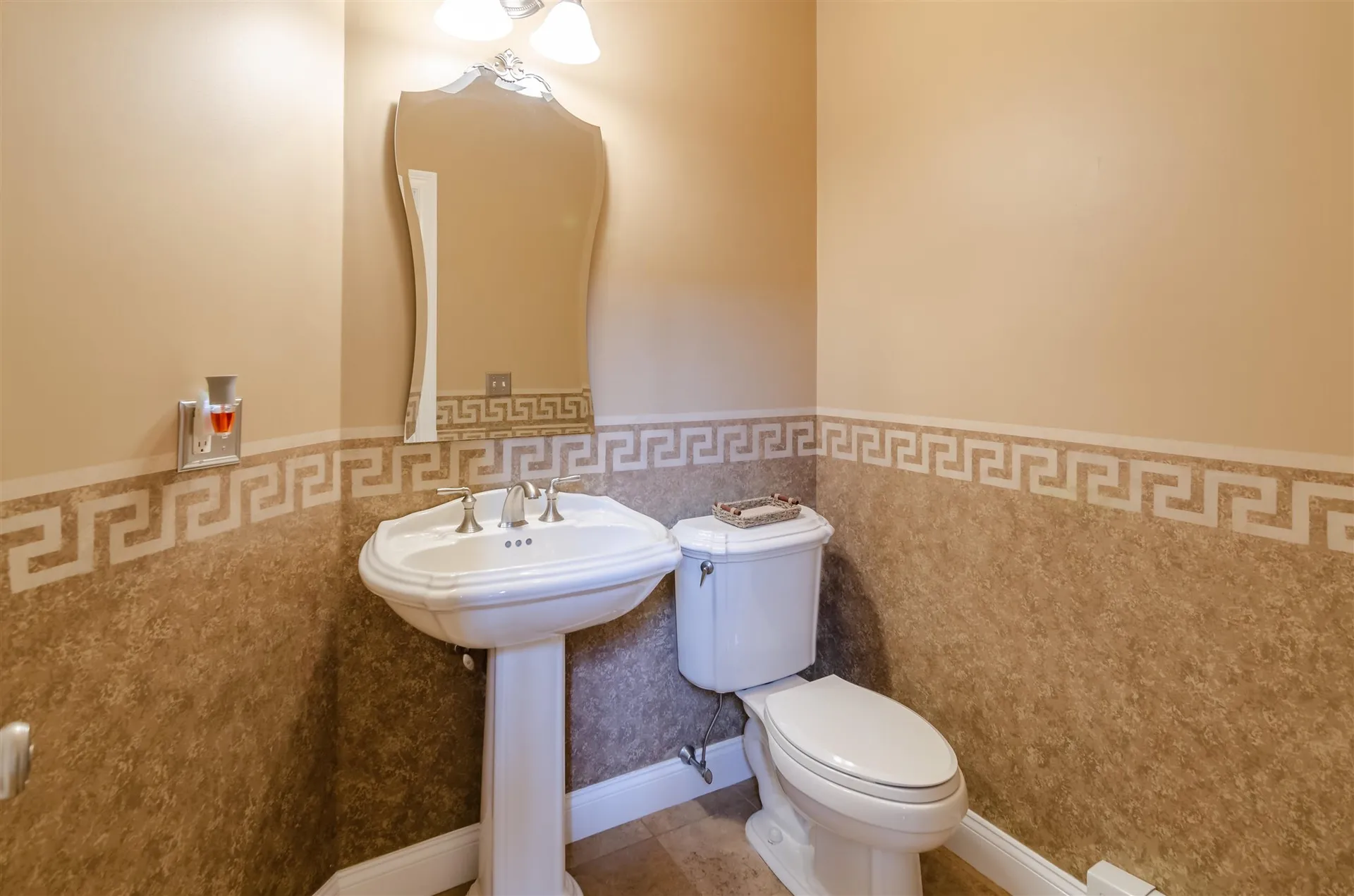 232 Patriot Drive Pelham NH 03076