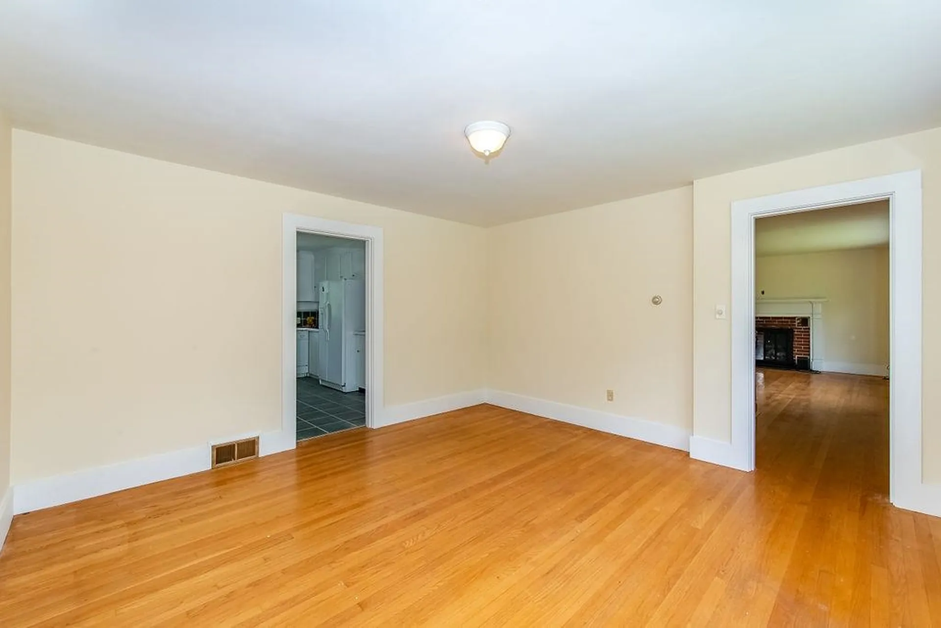 462 Josiah Bartlett Road Concord NH 03301
