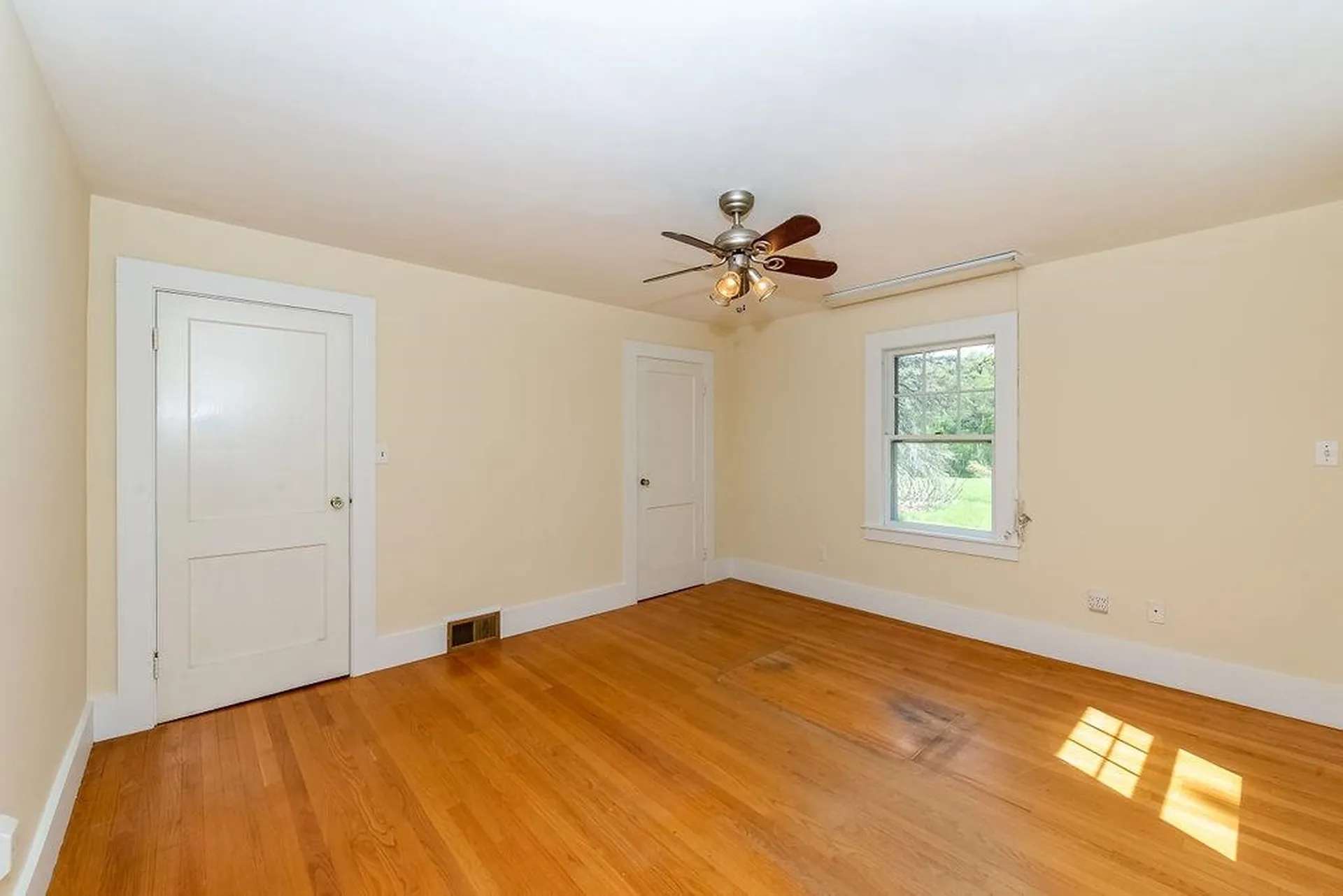 462 Josiah Bartlett Road Concord NH 03301