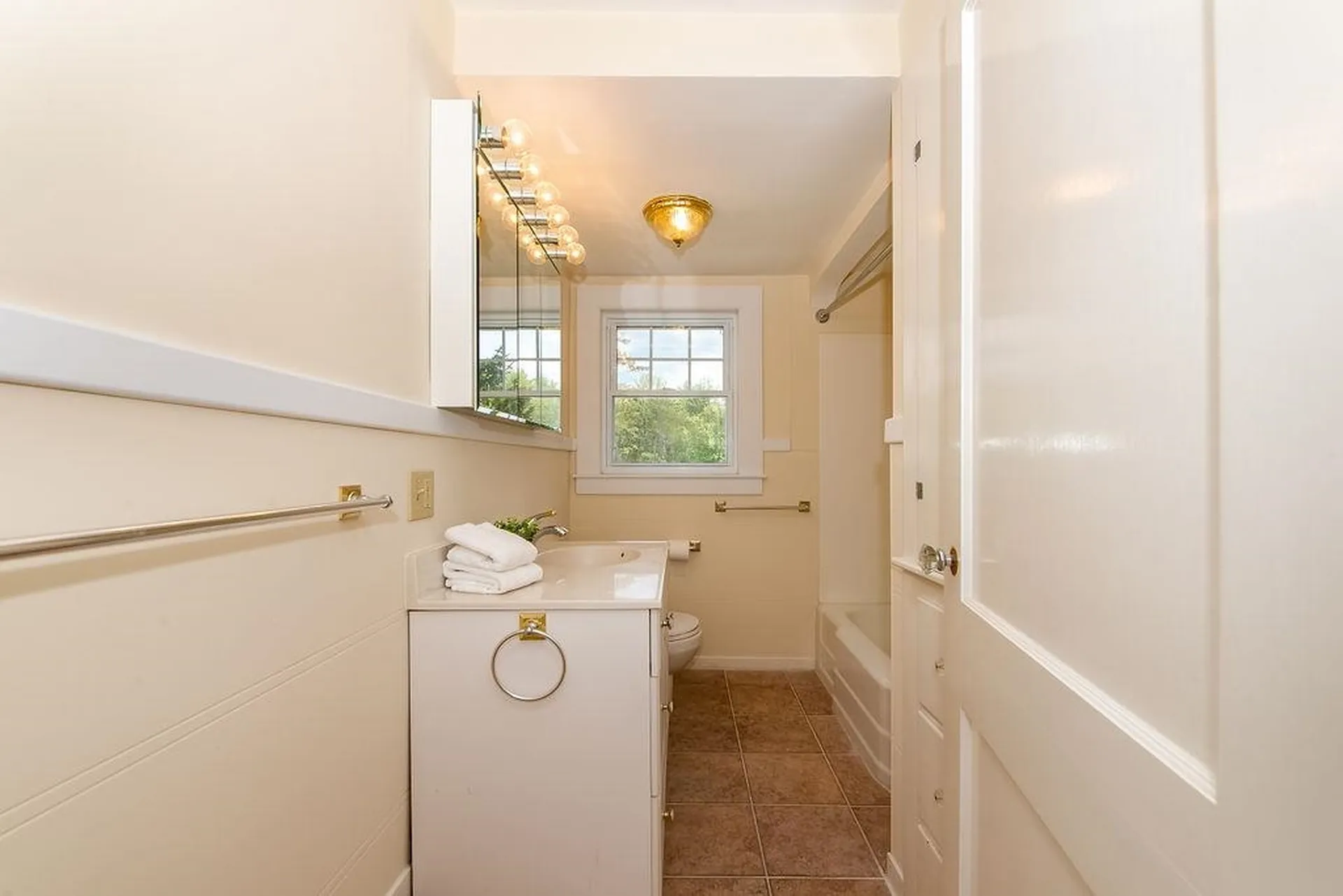 462 Josiah Bartlett Road Concord NH 03301
