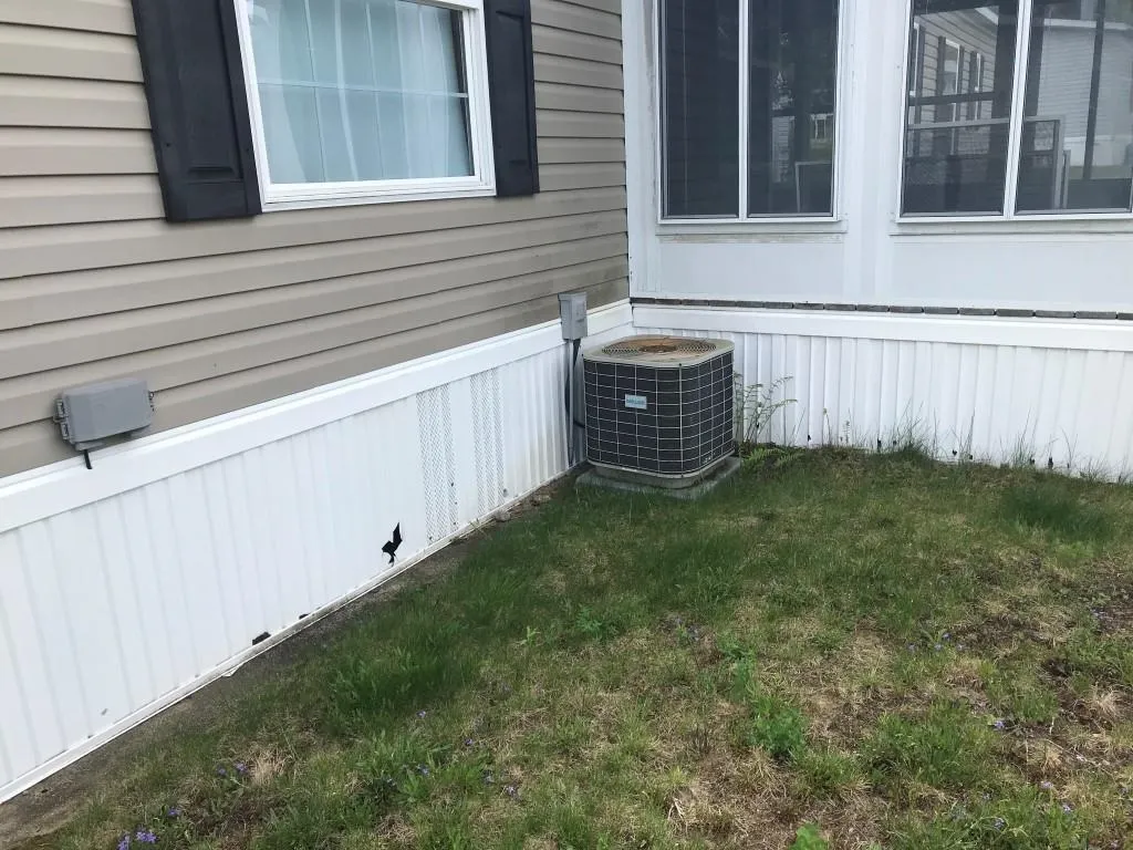 61 Seneca Street Rochester NH 03867